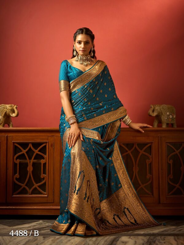 Royal Grandeur - Image 2