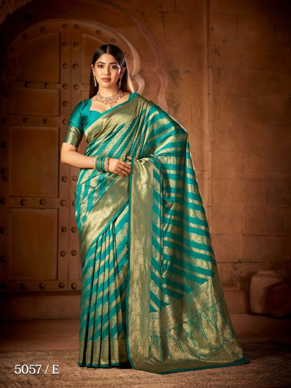 Charm Gifting Silk - Image 7