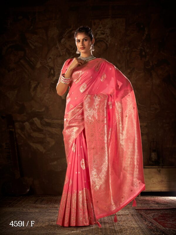 Easy Elegance Saree - Image 5