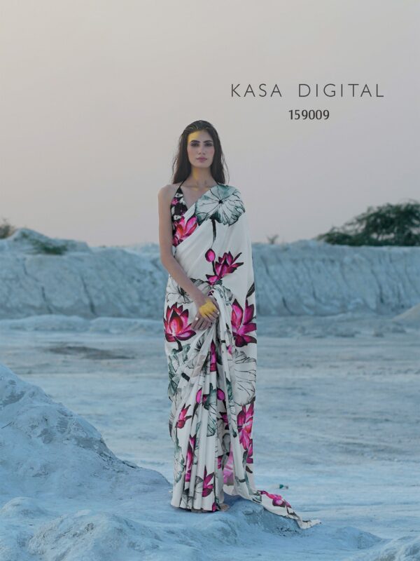 Flourish Designs : Volvo Trendy Satin  Saree :