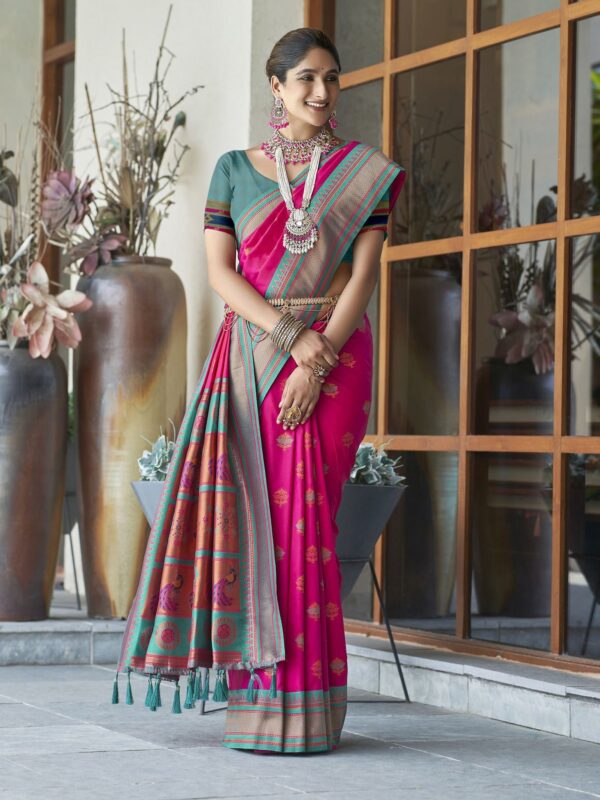 Luxurious Lotus Grace - Image 3