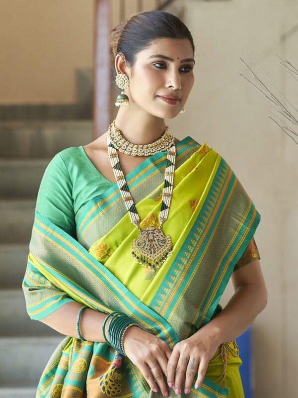 Luxurious Lotus Grace - Image 9