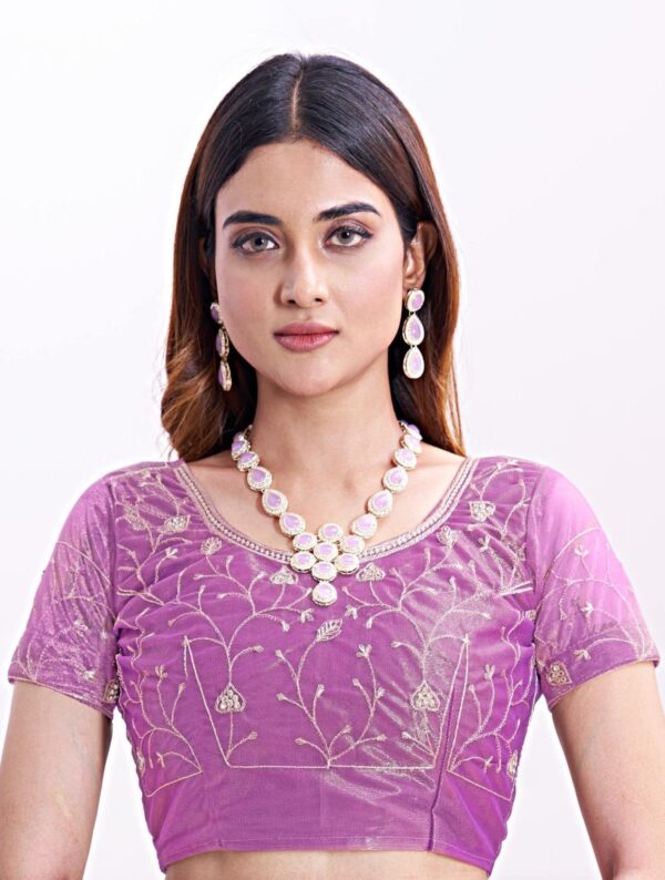 Timeless Beauty - Image 2
